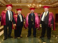 45 yıl sonra cübbelerini giyip kep attılar