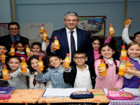 6 bin öğrenciye mandalina suyu