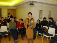 Aborjinler Aktiffelsefe Karşıyaka'da