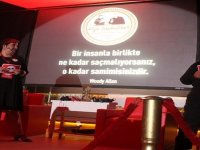 'Ağır Muhabbet' seyirciyle buluştu