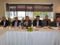 AK Parti İzmir İl Yönetim kurulu toplantısı gerçekleşti