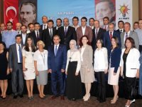 AK Parti İzmir İl Yönetim Kurulu Üyeleri belirlendi