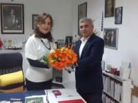 AK Parti'den Alaybey Mahalle Muhtarına ziyaret