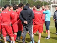 Akman: Tek sıkıntımız dar kadromuz