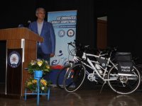 Akpınar: Bisikletle işe gidiyorum