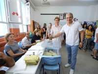 Akpınar: Çocuklarımın geleceği ve huzur için oy kullandım