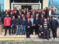 Ali Engin Karşıyaka'da vekiller gibi...