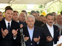 Alpay Özalan'ın babası vefat etti