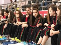 Ankara Karşıyaka, ablalarını destekledi…