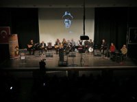 Aşık Veysel Karşıyaka’da anlamlı bir etkinlikle anıldı