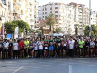 Ata'dan Ana'ya 24.kez koşuldu...