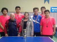 Atakent Anadolu Lisesi Masa Tenisi'nde kürsüye çıktı