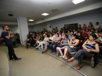 Avrupa'da ücretsiz yaşamaya gençlerden büyük ilgi