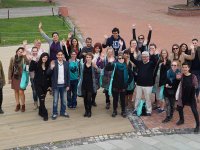 Avrupalı gençler “İzmir gönüllülerini” dinledi