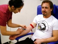 Ayhan Akman turp gibi...