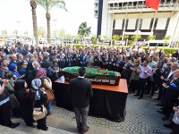 Azad Fazla'ya son görev...