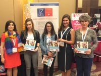 Azeri öğrencilerden İzmir Üniversitesi'nin sağlık bölümlerine yoğun ilgi