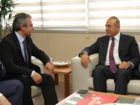 Bakan Çavuşoğlu: Karşıyaka'nın Filizleri örnek alınmalı