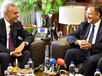 Bakan Özhaseki, İzmir'e müjdeyle geldi