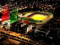 Başbakan Binali Yıldırım: Stat yapılacak, Karşıyakalılar hiç merak etmesin