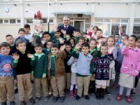 Başkan Akpınar, miniklerle sohbet etti...