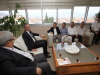 BAŞKAN AKPINAR, VALİ'YE 22 PERSONELİ İADE ETTİ...