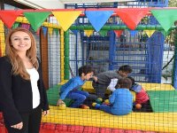 Becker 35 Albatros, 'özel' çocukların yanında