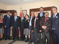 Beyaz Sivil İnsiyatif MHP İzmir'i ziyaret etti