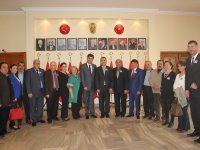 Beyaz Sivil İnsiyatif, Vali Toprak'ı ziyaret etti