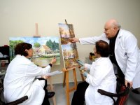 Bilge Çınarlar'dan Karşıyaka'da resim sergisi