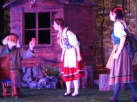 Bilim Haftası etkinliklerinde 'Neşeli Kampçılar' oyunu