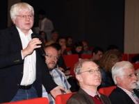 Bilimadamları Kansere İzmir'de Mercek Tuttu