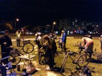 Bisiklet dostları Bostanlı'da buluştu