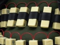 BOMBA EYLEMİ HAZIRLIĞINDAKİ İKİ KİŞİ YAKALANDI