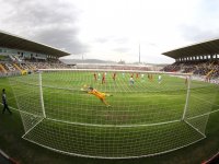 Bornova Stadı’nın seyirci kapasitesi 11.500'e çıkarılacak 