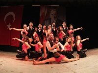 Bornova’da Latin rüzgarları esti