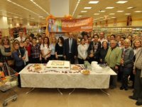 Bostanlı MMM Migros 15.yılını coşkuyla kutladı