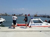 Bostanlı'da denizde erkek ceseti...