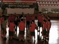 Bostanlıspor Muğla'da karanlıkta çalıştı...