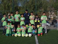 Bostanlıspor, köy okulları ile kitaplarını paylaşıyor