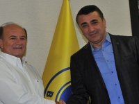 Buca'da Karşıyaka-Buca Spor Zirvesi...