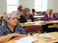 Buca’da meslek edindirme ve hobi kursları başlıyor