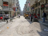 Çarşı çevresinde yollar yenileniyor