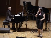 Caz'da vokal güzelliği...