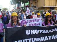 CDK Karşıyaka, yeni dini nikah kararını protesto etti...