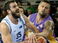 Cemal Nalga Pınar Karşıyaka'da