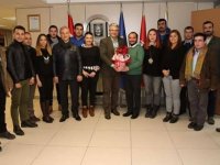 CHP Gençlik Kolu Başkan Akpınar'ı ziyaret etti