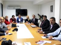 CHP İzmir'den esnafa özel uygulama