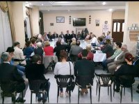 CHP Karşıyaka sokağa indi...