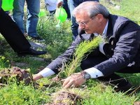 CHP Karşıyaka'dan ''mutluluğa